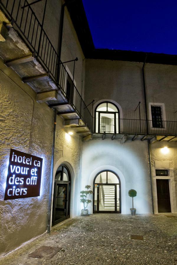 Hotel Cavour Et Des Officiers Bard Exteriör bild